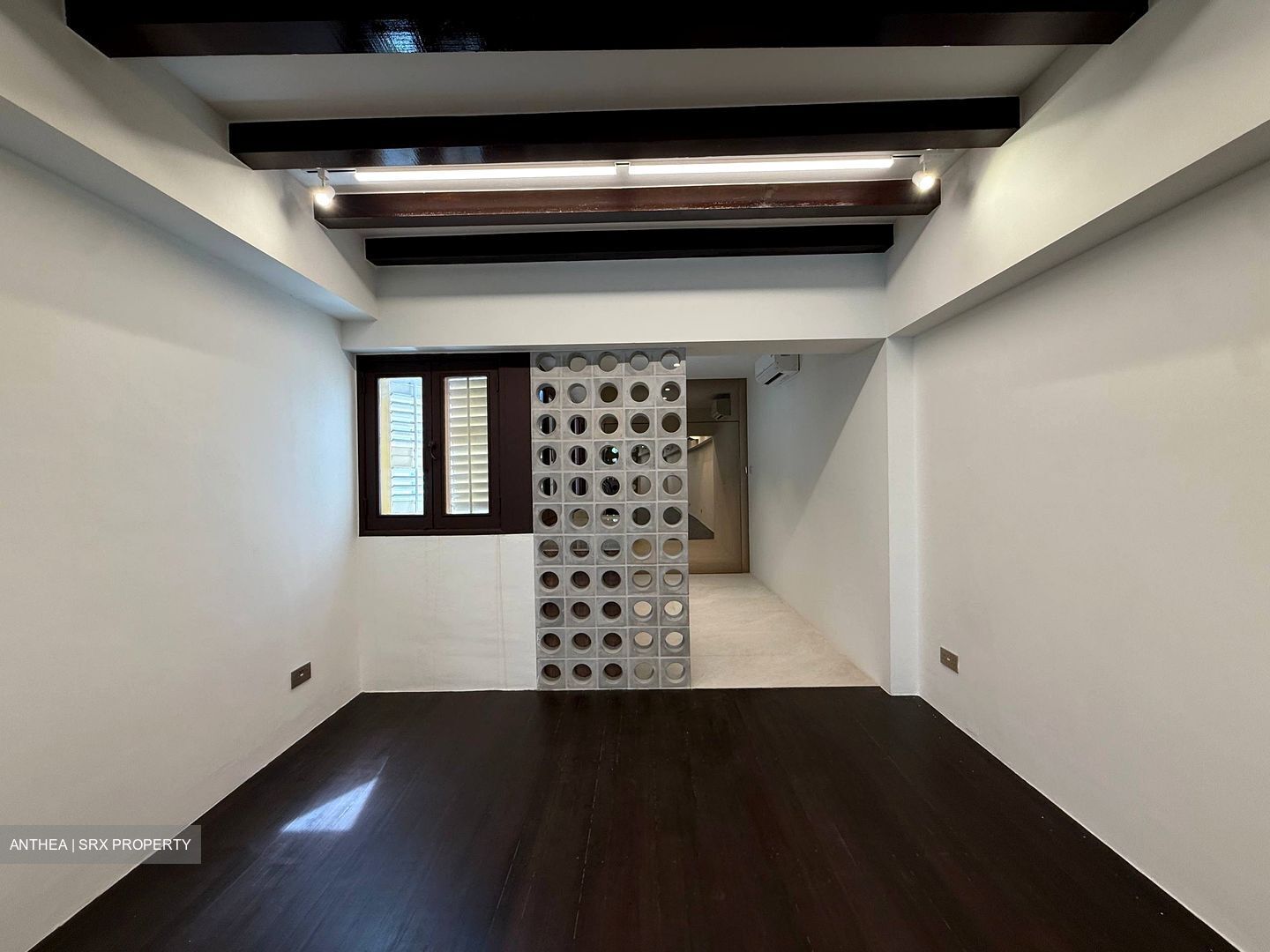 Telok Ayer Conservation Area (D1), Shop House #547776661